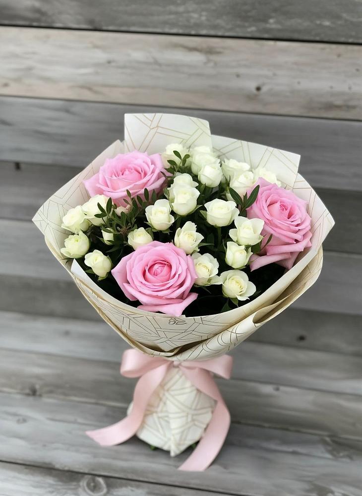 Букет цветов из: Розы в Дор
