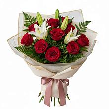Букет цветов из:  Лилии и Розы в Дор