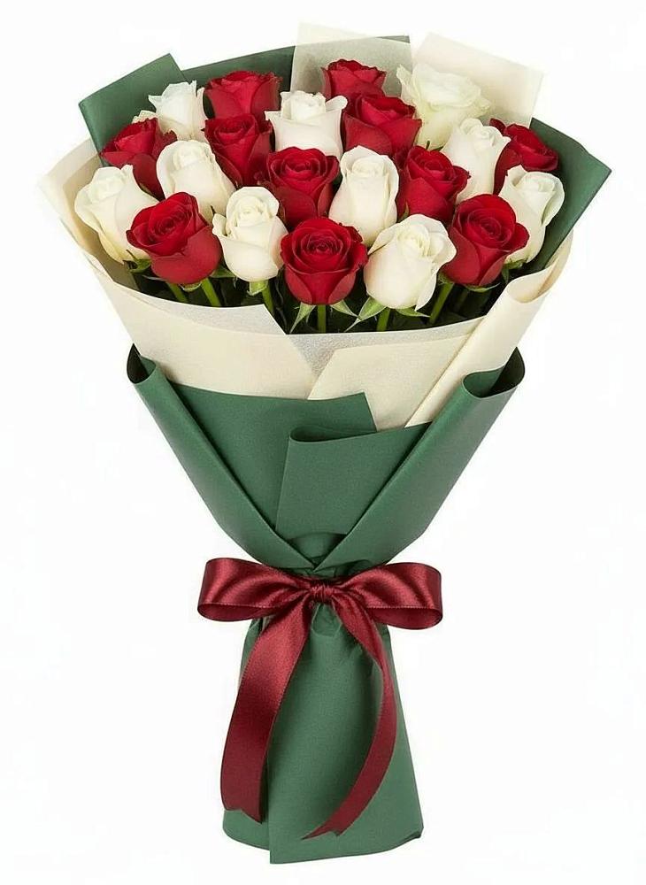 Букет Микс из красных и белых роз в Дор