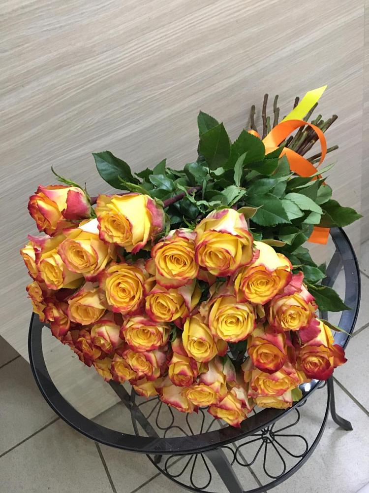 Букет Желтые розы в Дор