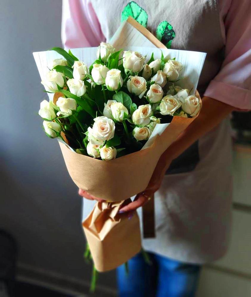 Букет цветов из: Розы в Дор