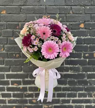 Букет цветов из:  Герберы и Хризантемы #REPLACE_PRED# Дор